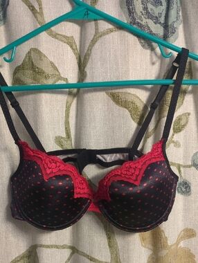 Black & Red Lace Trim Polka Dot Bra